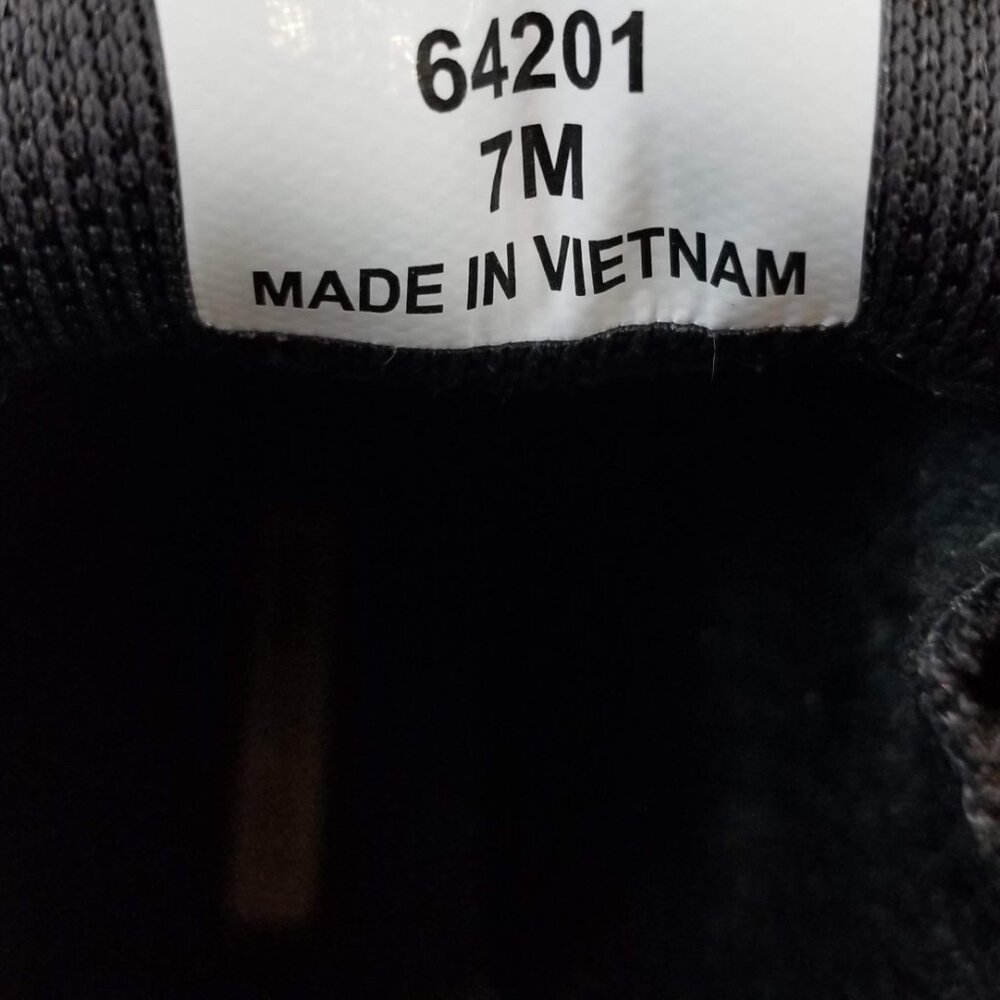 Danner Men’s Hiking Shoes Sample Size 7M Vibram Sole Tan Nubuck Rare Hiking - Picture 8 of 10